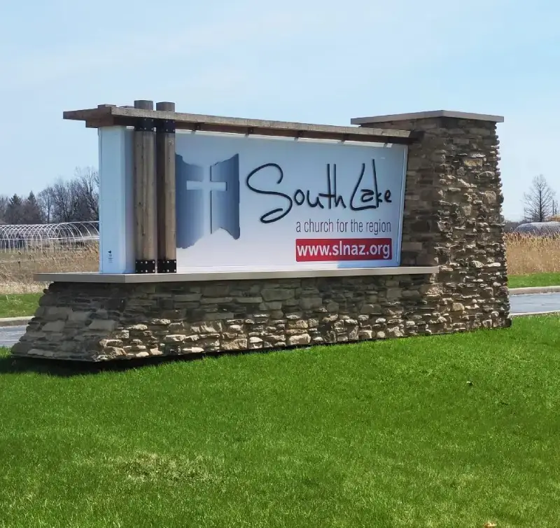 Monument sign 16